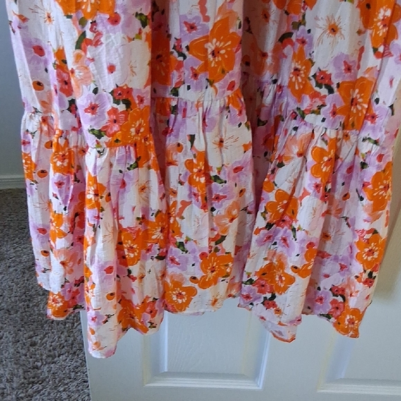 Ivy City Co Pink and Orange Floral Maxi Dress - Picture 5 of 6